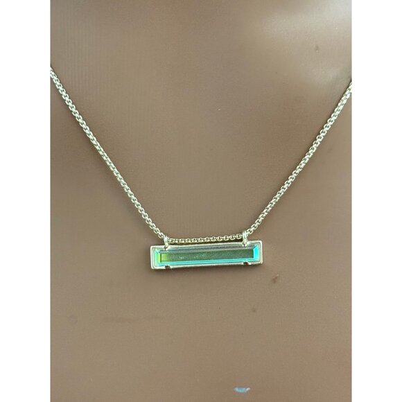 Kendra Scott Bar Necklace - Picture 2 of 6